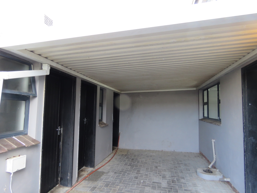4 Bedroom Property for Sale in Royal Alfred Marina Eastern Cape
